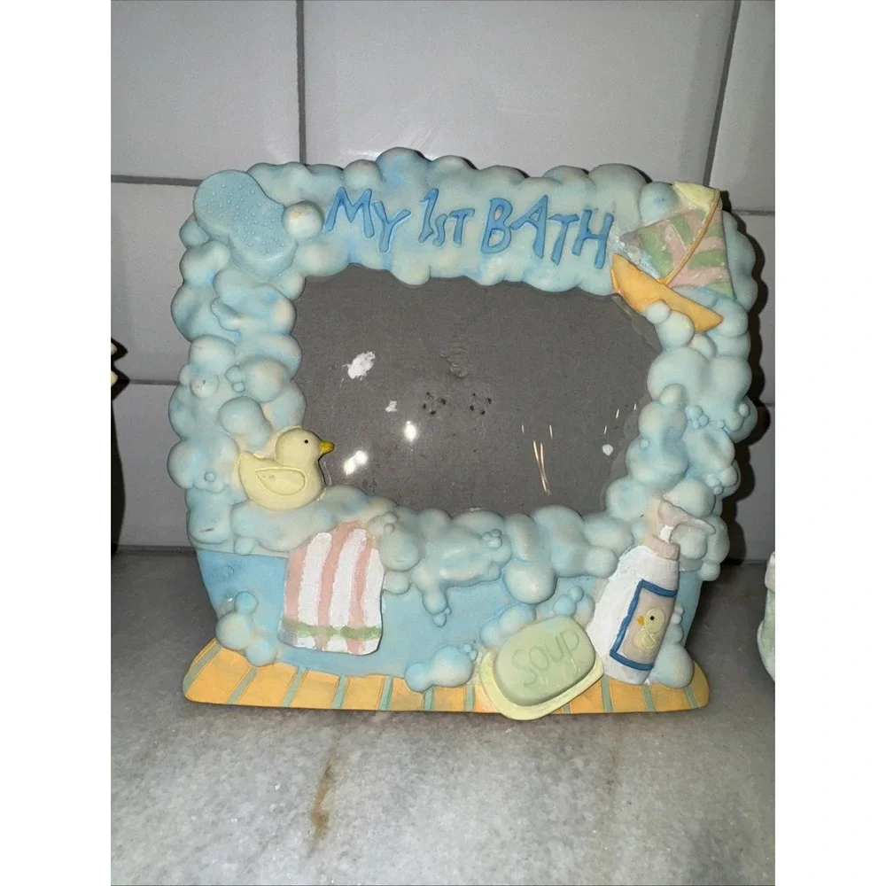 Vintage Baby1stBath,Birthday,smile Set Of 3 Vintage Resin Frames By Papel GW0081